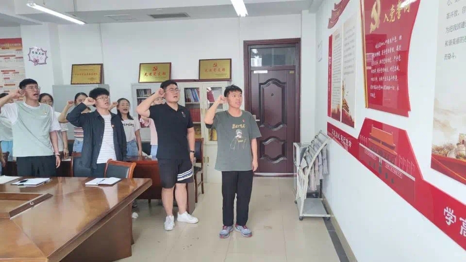 微信图片_20210622210734.jpg 微信图片_20210622210734.jpg