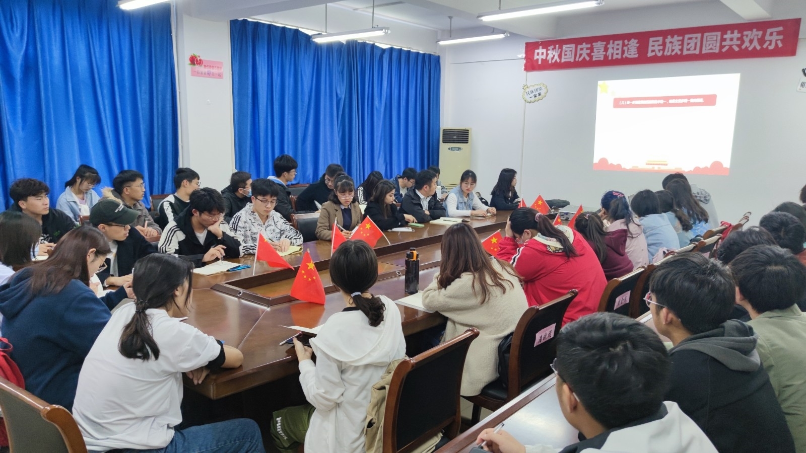 30cb47b5119d00ae40d8a2fbeeed052.jpg 30cb47b5119d00ae40d8a2fbeeed052.jpg