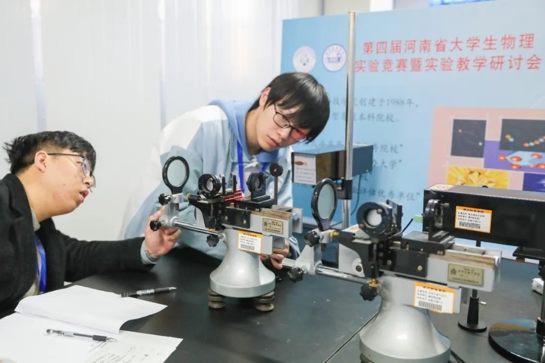 23BE4057462153F78EFAD964EFB3F6BD.jpg 23BE4057462153F78EFAD964EFB3F6BD.jpg