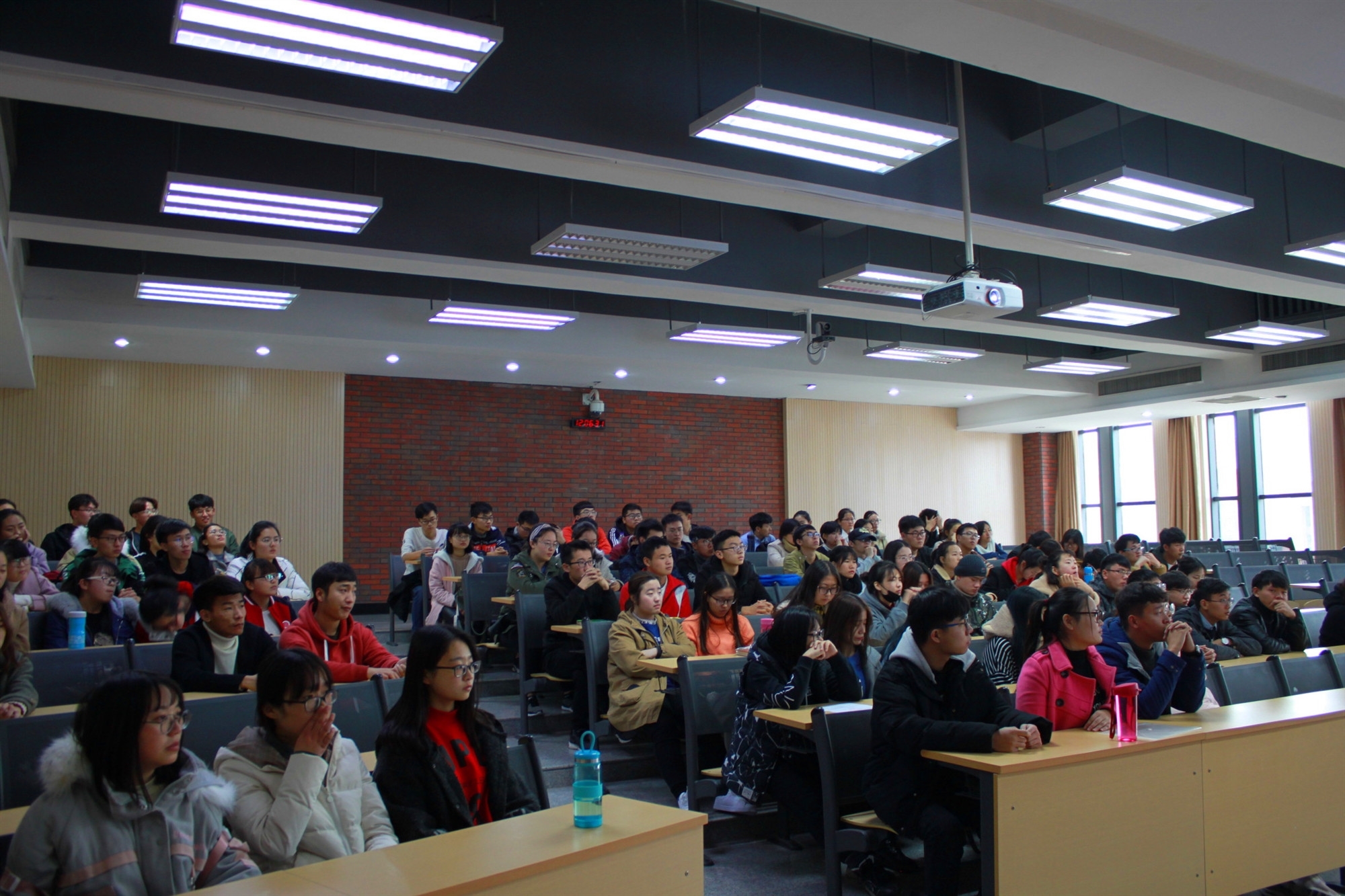 IMG_9375_副本.jpg IMG_9375_副本.jpg