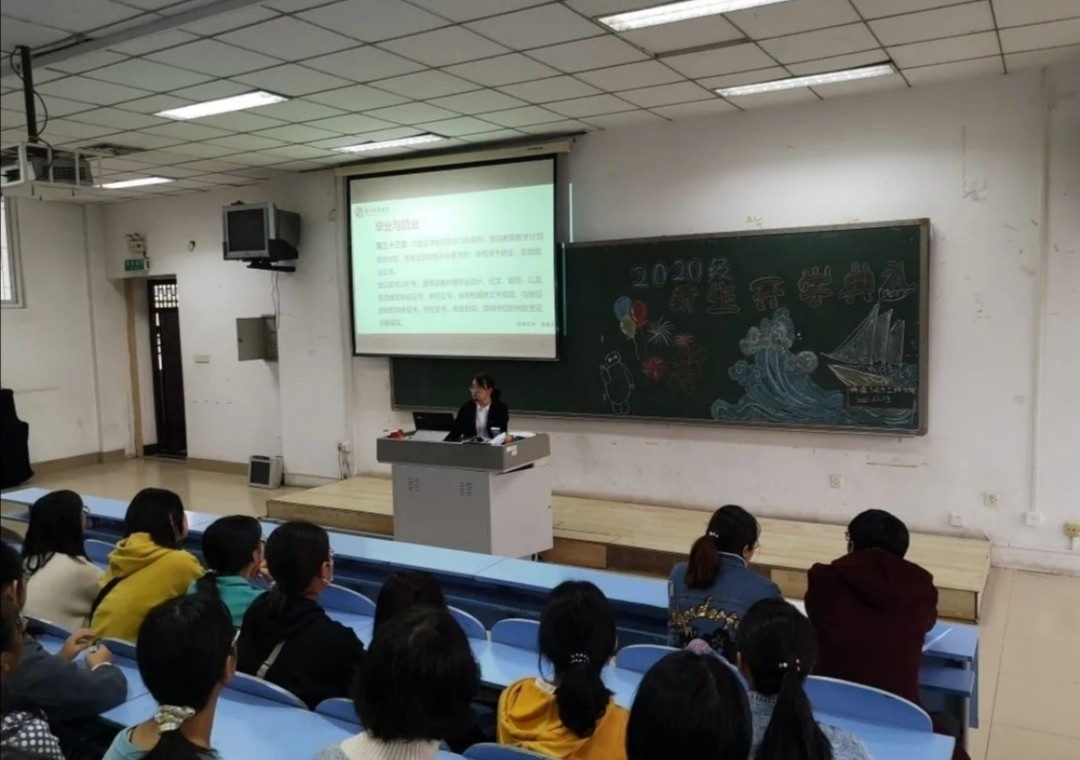 60790B7A9CF5882D018BCE3E662669F4.jpg 60790B7A9CF5882D018BCE3E662669F4.jpg