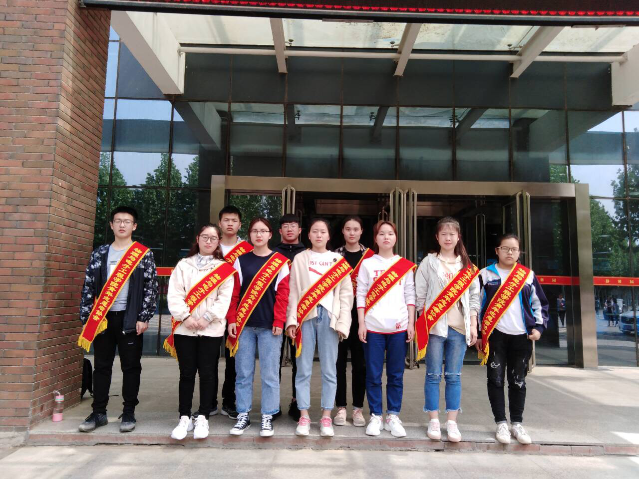 图片3.png 图片3.png