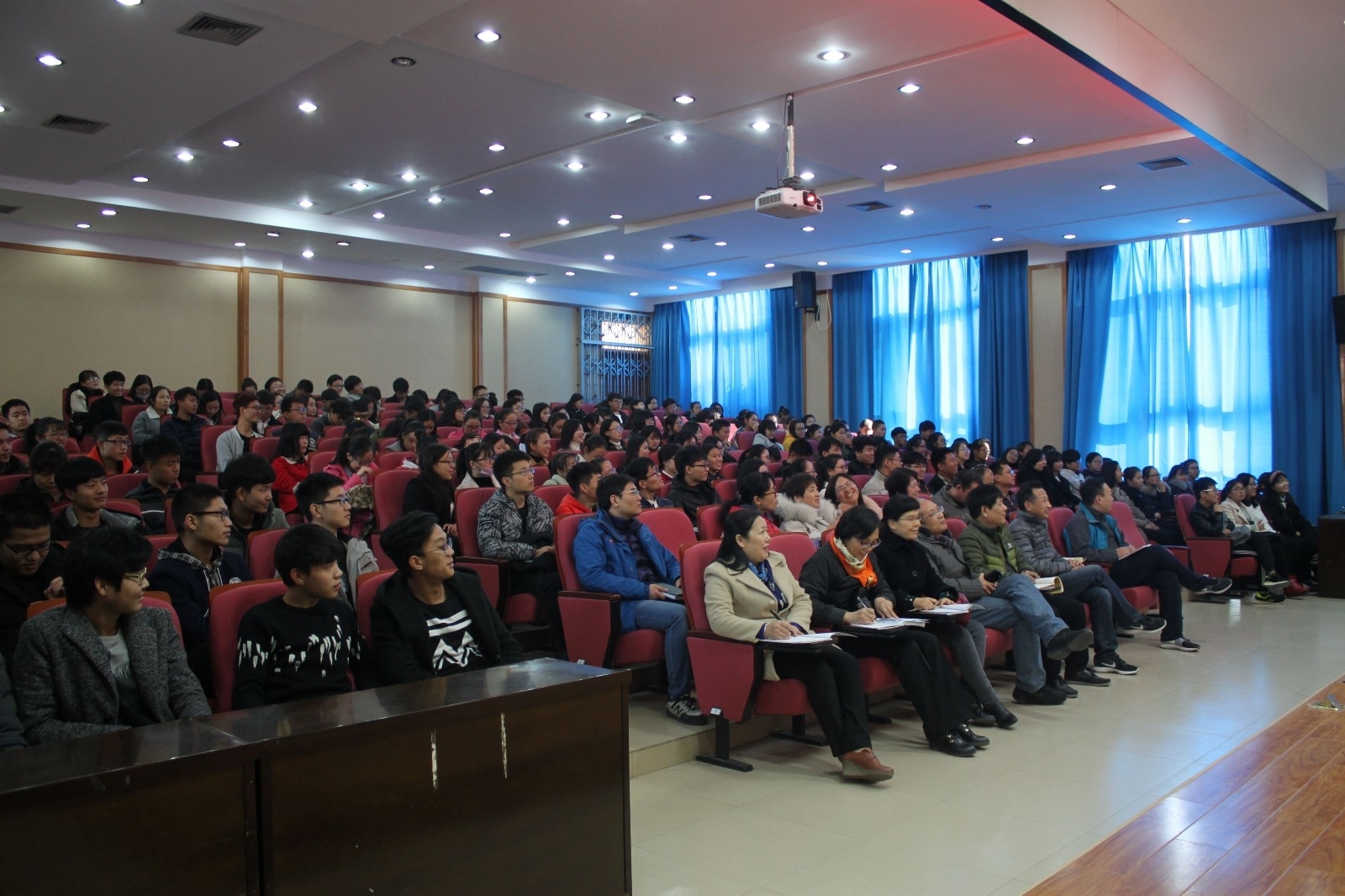 IMG_9450_看图王.jpg IMG_9450_看图王.jpg