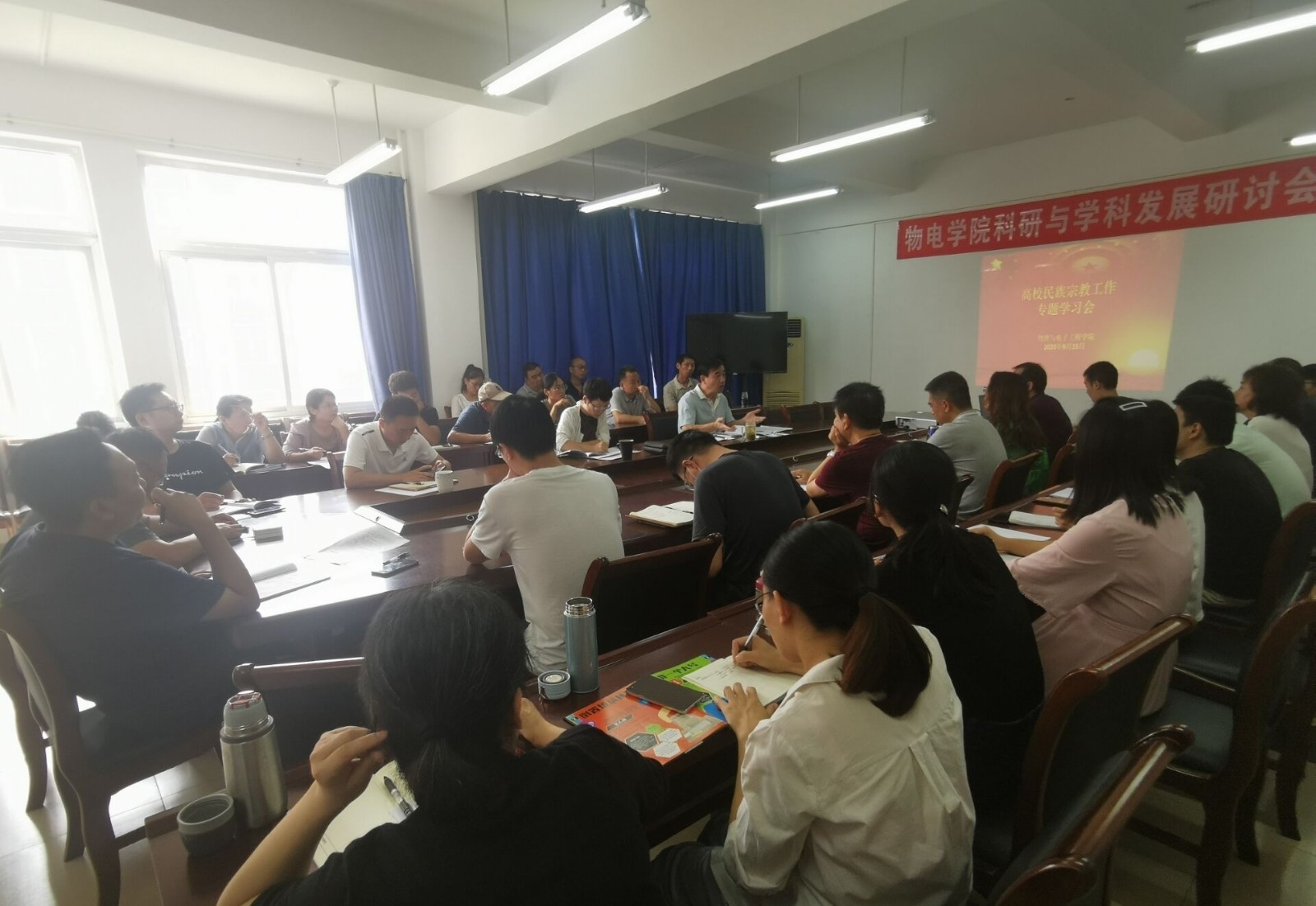 b2c93fd0b50d3e5f1ac0a8c55d992ec.jpg b2c93fd0b50d3e5f1ac0a8c55d992ec.jpg