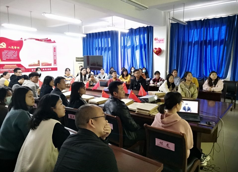 66FBFAC7B916C0C029D84E26E9CDC429.jpg 66FBFAC7B916C0C029D84E26E9CDC429.jpg