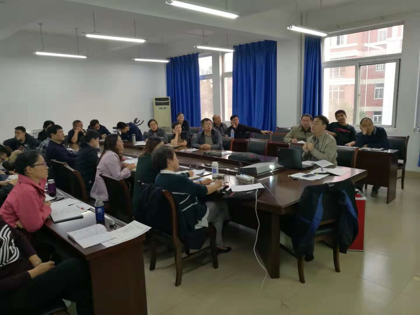 微信图片_20181102102306.jpg 微信图片_20181102102306.jpg