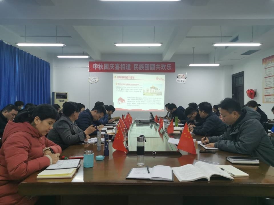 B75FBC23F1170D8D9EC7AC668A83FBC7.jpg B75FBC23F1170D8D9EC7AC668A83FBC7.jpg