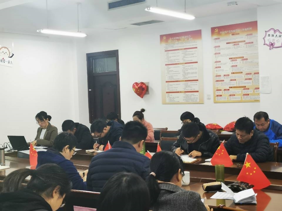 79992EEB89E799AF19A34262E591BD14.jpg 79992EEB89E799AF19A34262E591BD14.jpg