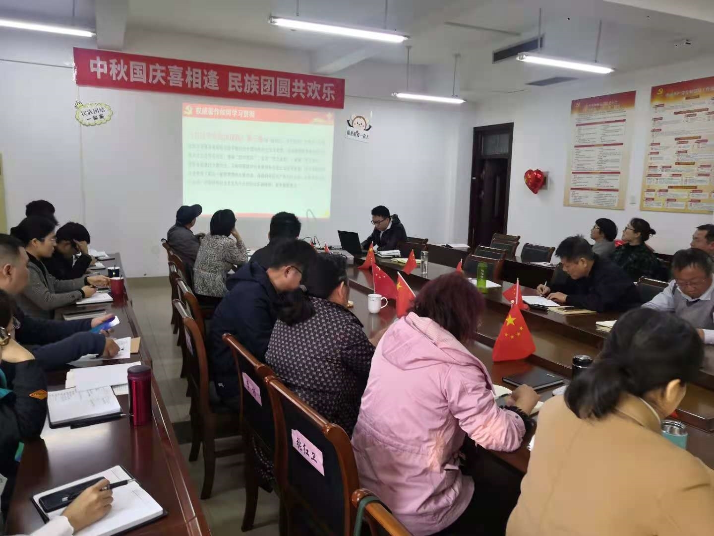 C5FE189379210838BDA6528C0F54F2A0.jpg C5FE189379210838BDA6528C0F54F2A0.jpg