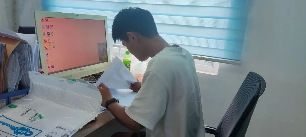 图片4.png 图片4.png