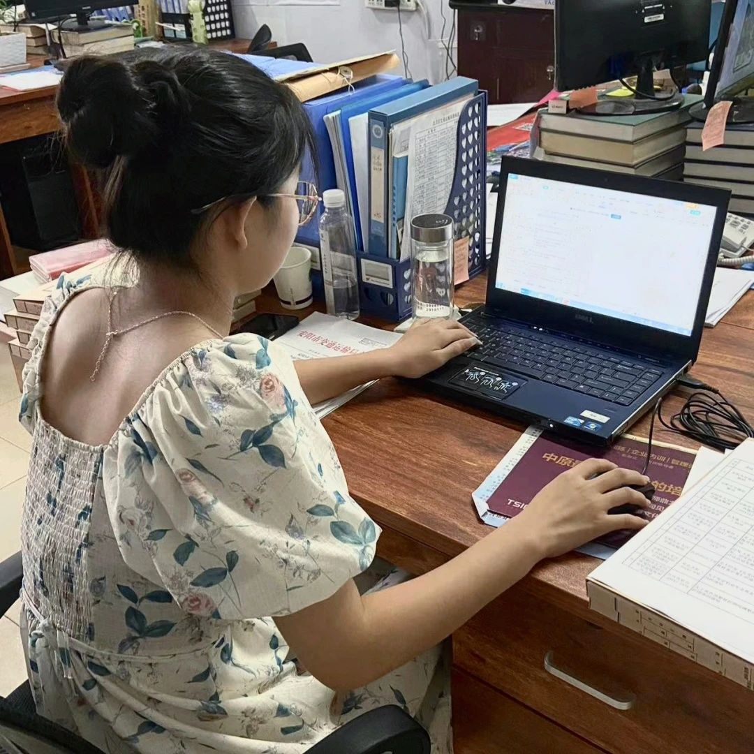 555555.png 555555.png