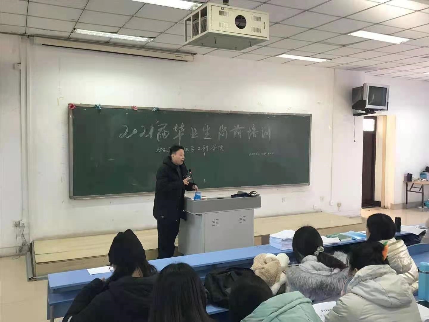 e27b371155a0016abfcee7bcc1f4a89.jpg e27b371155a0016abfcee7bcc1f4a89.jpg