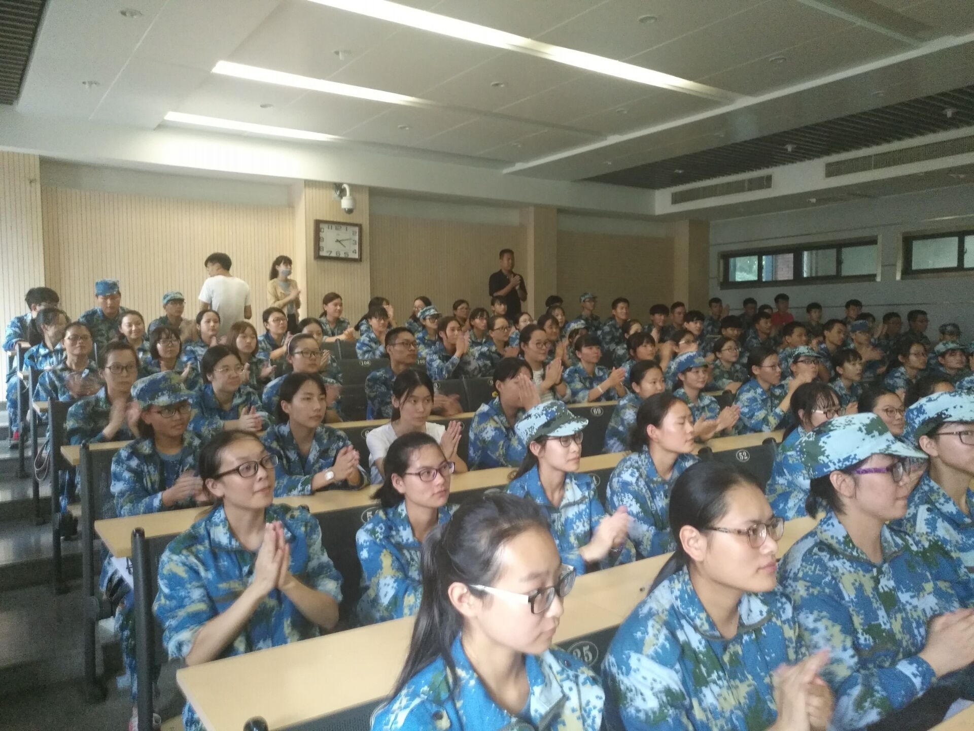 5D46D0ADD001023FB7D298BDD928E11F.jpg 5D46D0ADD001023FB7D298BDD928E11F.jpg